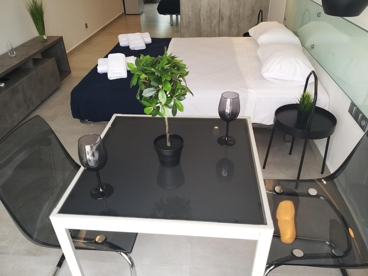 Amazing Apartments @ Aiolou Str. Aten Exteriör bild